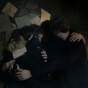 Камушки - Бонд С Кнопкой